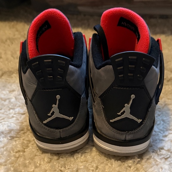 Nike Jordan 4 Retro Infrared Gray and Red boy sneakers - Picture 3 of 4